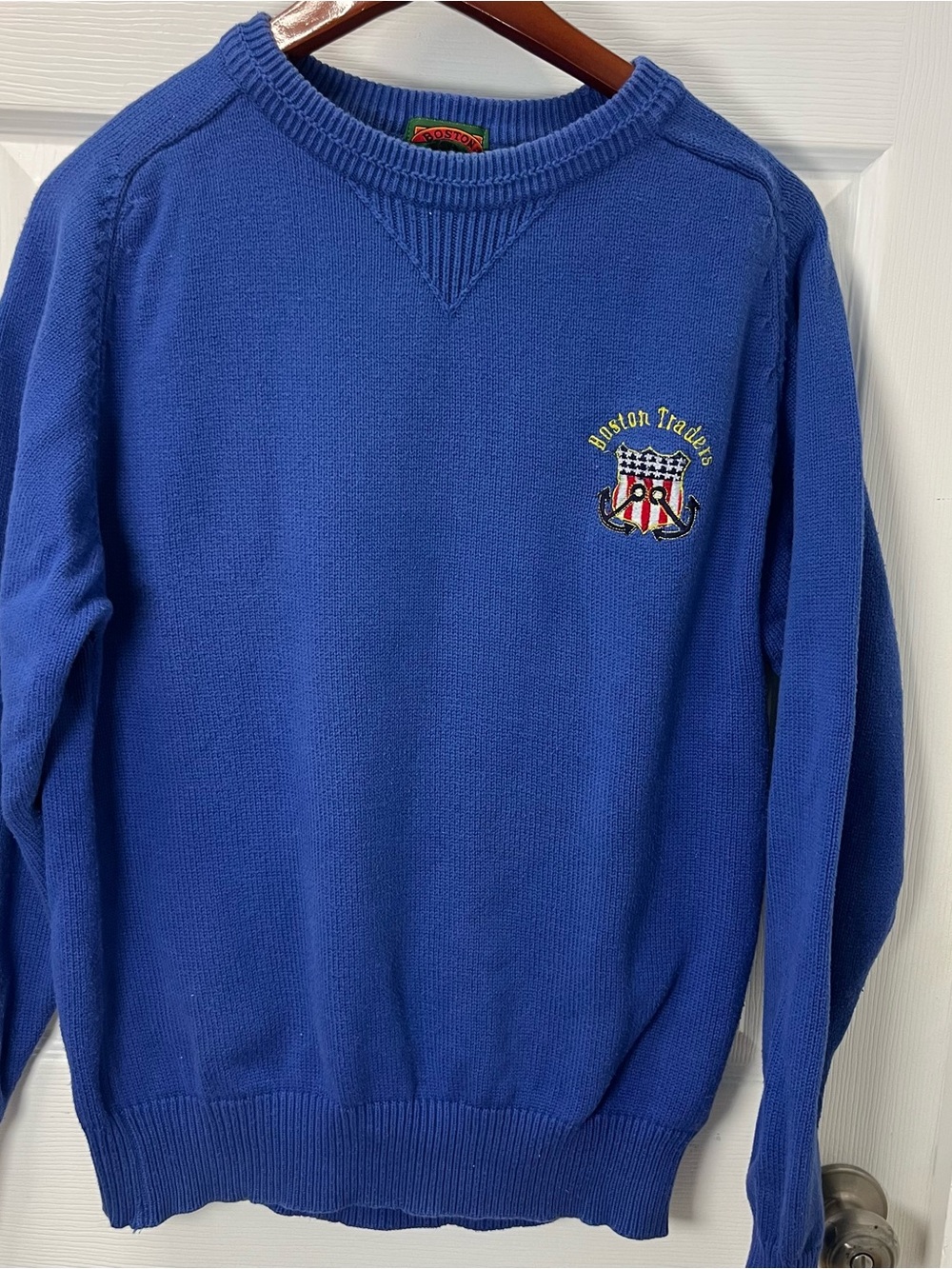 Boston Traders VTG Men Blue Crewneck Sweater with Embroidered Crest Size Medium - Picture 13 of 13